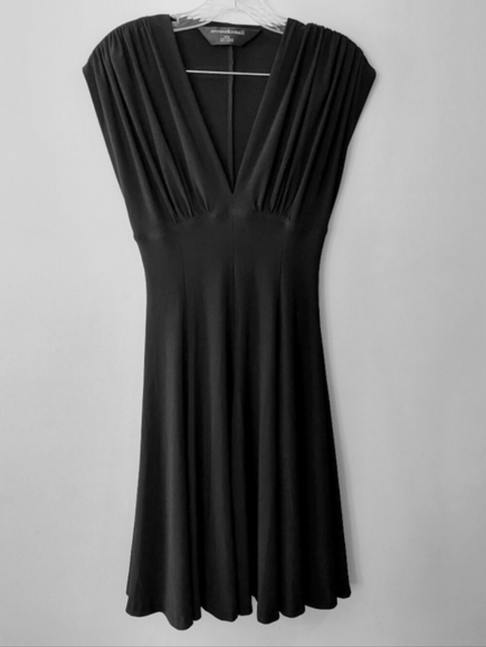 Norma Kamali Coctail Dress Black Medium Midi Length Empire Waist Flounced Hem